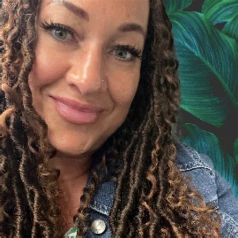 Rachel Dolezal Speaks Out After Losing Job Over OnlyFans。